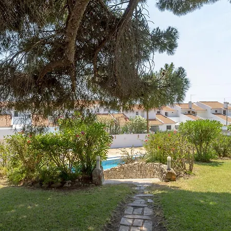Oasis Pool & Views אלבופיירה
