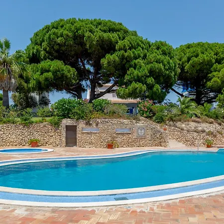 Oasis Pool & Views אלבופיירה
