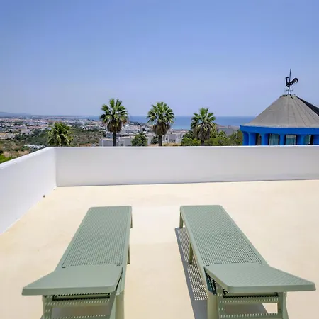 בית נופש Oasis Pool & Views *