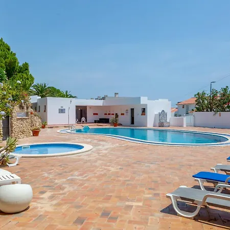 Oasis Pool & Views אלבופיירה
